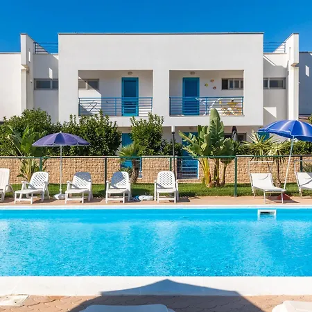 Dimora Riva Serena Con Piscina *