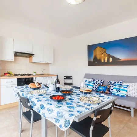 Dimora Riva Serena Con Piscina