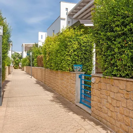 펜션 Dimora Riva Serena Con Piscina *