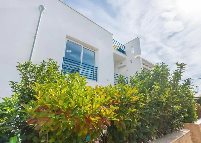 Dimora Riva Serena Con Piscina * 托雷拉皮罗