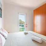 Dimora Riva Serena Con Piscina * トッレ・ラピッロ