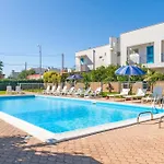 Dimora Riva Serena Con Piscina 別荘 トッレ・ラピッロ