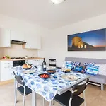 Nyaraló Dimora Riva Serena Con Piscina