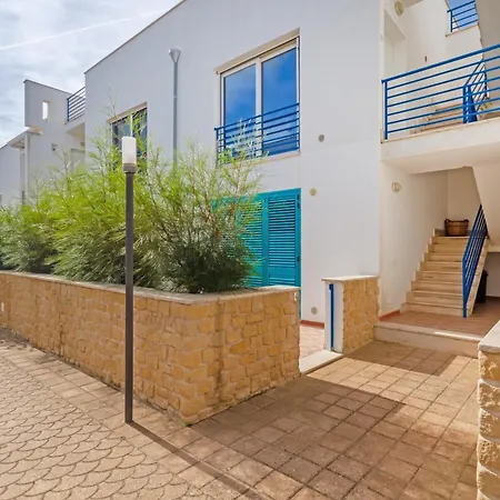בית נופש Dimora Riva Serena Con Piscina